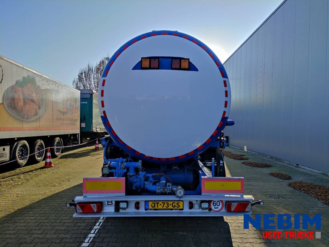 Semi-remorque citerne LAG O-3-39 T Tank trailer - 32.000ltr: photos 9 Semi-remorque citerne LAG O-3-39 T Tank trailer - 32.000ltr: photos 9