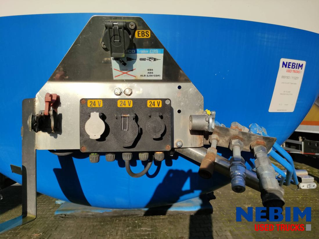 Semi-remorque citerne LAG O-3-39 T Tank trailer - 32.000ltr: photos 12 Semi-remorque citerne LAG O-3-39 T Tank trailer - 32.000ltr: photos 12