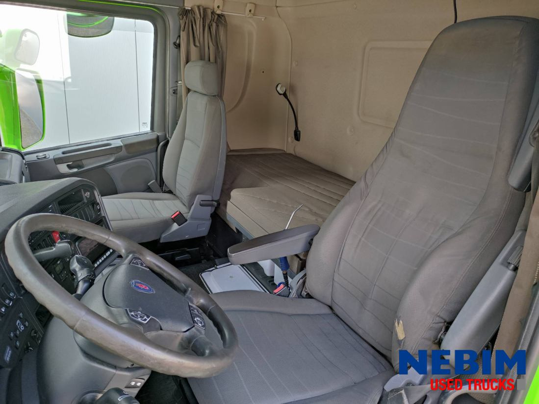 Scania R560 V8 6x2 Retarder - NCH 20 ton cable system - Camion porte-conteneur/ Caisse mobile: photos 3 Scania R560 V8 6x2 Retarder - NCH 20 ton cable system - Camion porte-conteneur/ Caisse mobile: photos 3