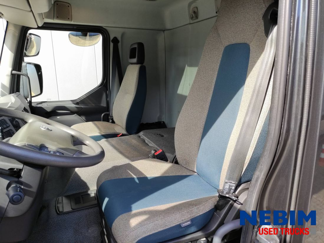 Volvo FE 280 4X2 - 214.632Km - DH 2000Kg Lift - Camion fourgon: photos 4 Volvo FE 280 4X2 - 214.632Km - DH 2000Kg Lift - Camion fourgon: photos 4