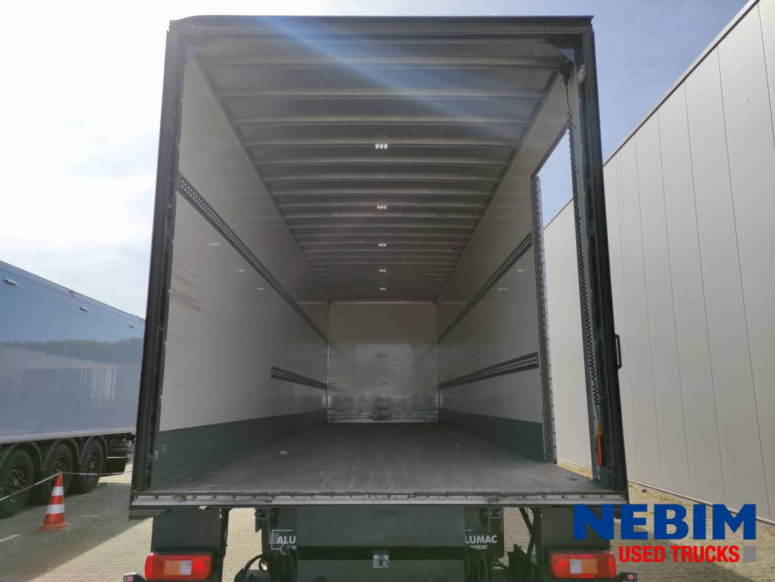 Volvo FE 280 4X2 - 214.632Km - DH 2000Kg Lift - Camion fourgon: photos 3 Volvo FE 280 4X2 - 214.632Km - DH 2000Kg Lift - Camion fourgon: photos 3