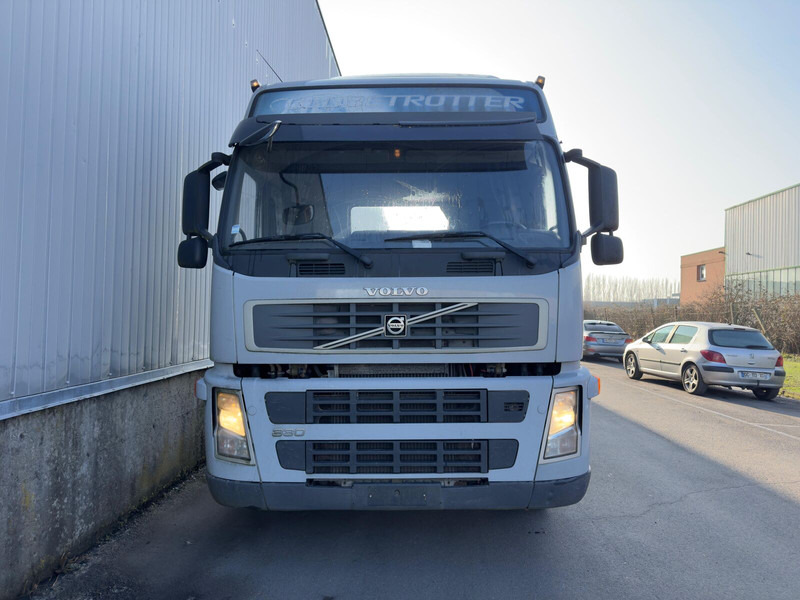 Volvo fm 330 - Tracteur routier: photos 2 Volvo fm 330 - Tracteur routier: photos 2