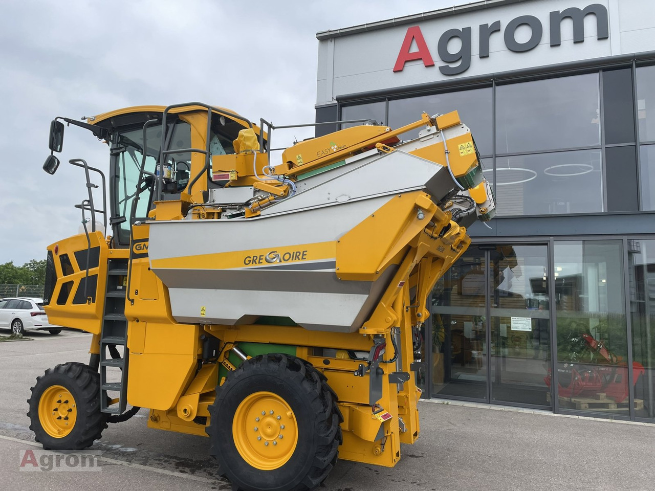 Gregoire GM 7.4 - Machine à vendanger: photos 3 Gregoire GM 7.4 - Machine à vendanger: photos 3