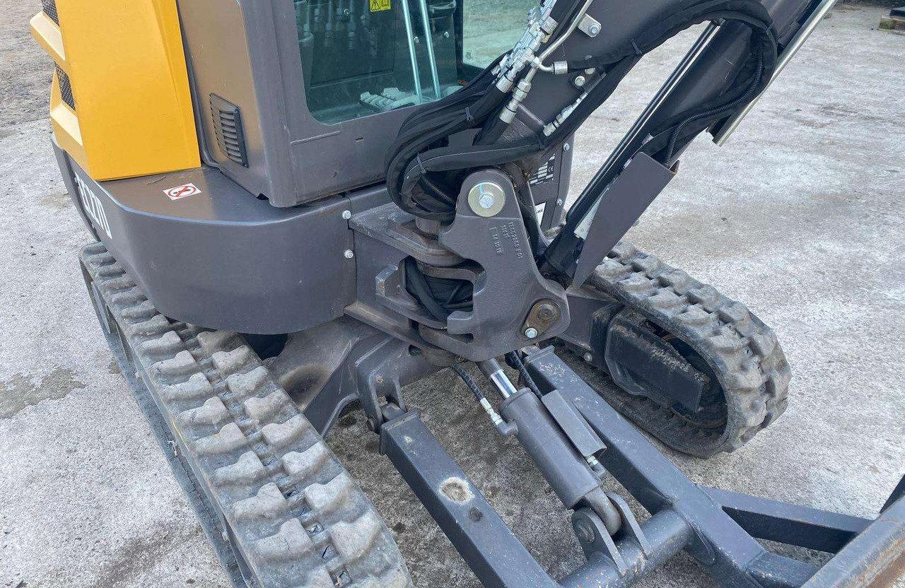 Volvo EC27D - Mini pelle: photos 4 Volvo EC27D - Mini pelle: photos 4