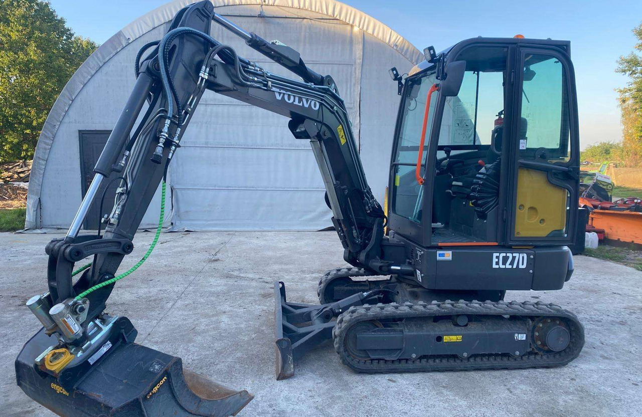 Volvo EC27D - Mini pelle: photos 1 Volvo EC27D - Mini pelle: photos 1