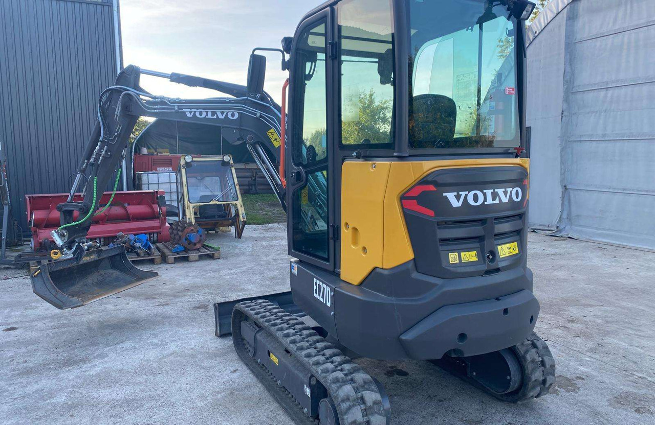 Volvo EC27D - Mini pelle: photos 5 Volvo EC27D - Mini pelle: photos 5