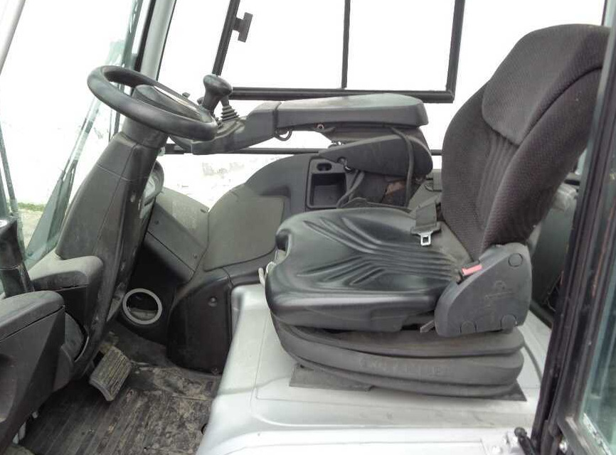 Still RX 60-30 L/600 - Chariot élévateur électrique: photos 2 Still RX 60-30 L/600 - Chariot élévateur électrique: photos 2