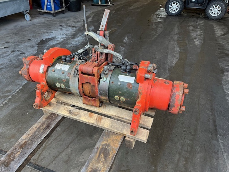 Linde AE30-2 - Moteur: photos 4 Linde AE30-2 - Moteur: photos 4