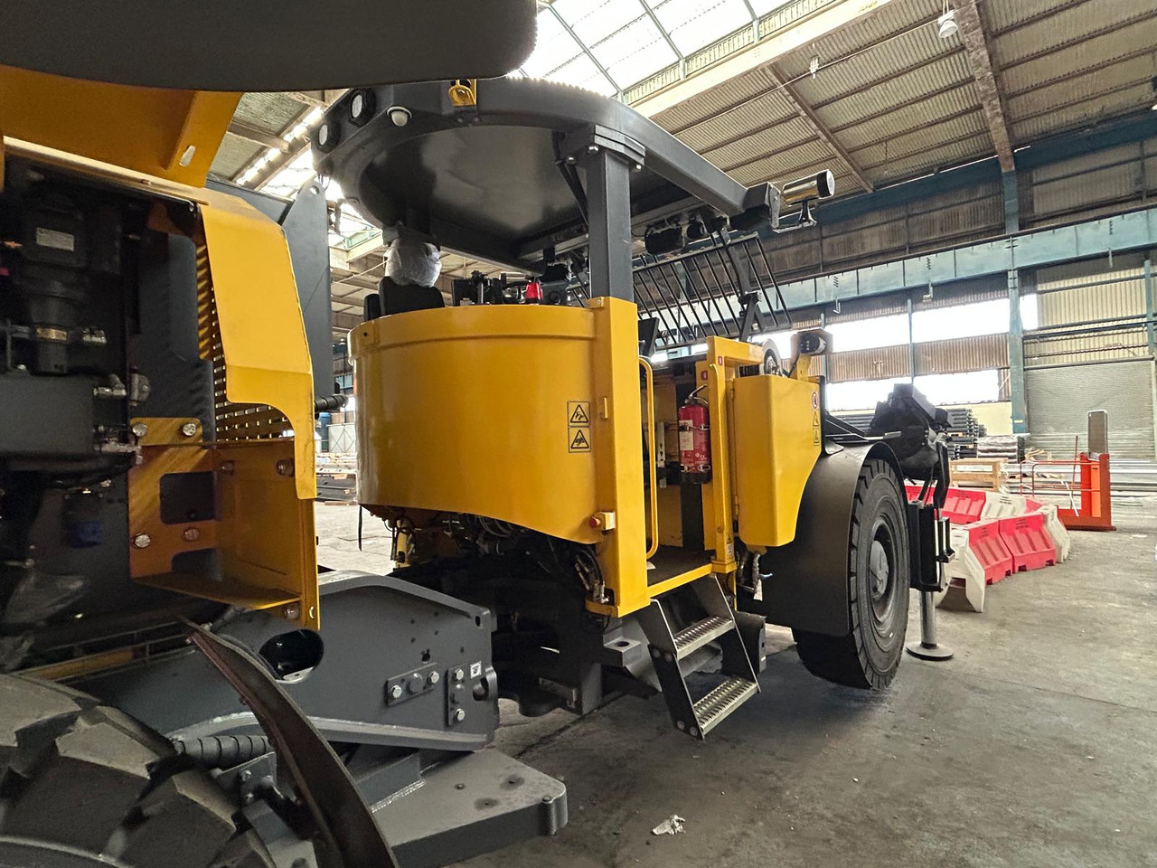 Atlas Copco (Epiroc) Boltec EC - Aléseuse directionnelle: photos 5 Atlas Copco (Epiroc) Boltec EC - Aléseuse directionnelle: photos 5