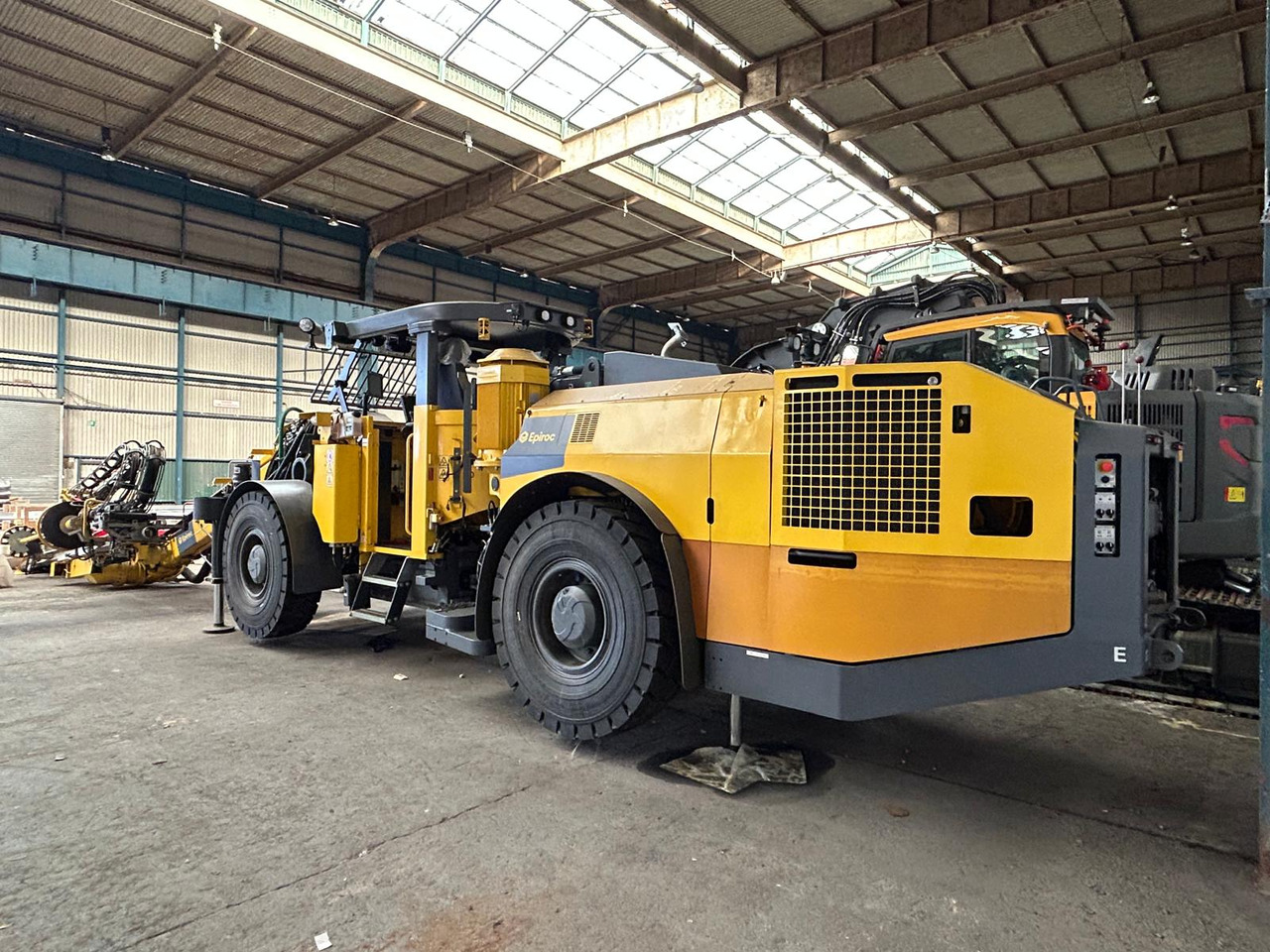 Atlas Copco (Epiroc) Boltec EC - Aléseuse directionnelle: photos 4 Atlas Copco (Epiroc) Boltec EC - Aléseuse directionnelle: photos 4