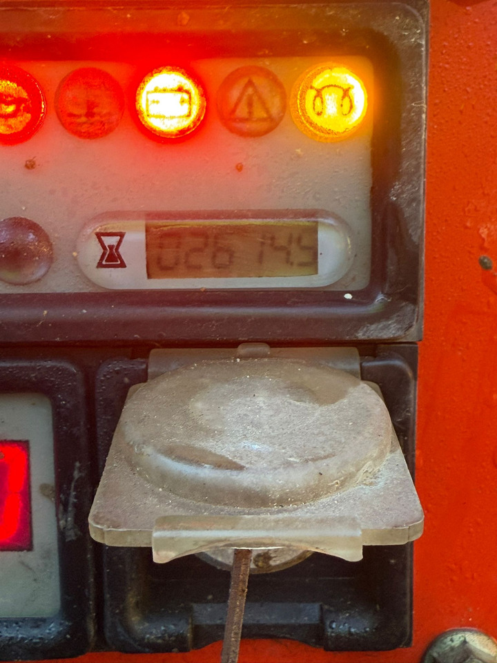 Cobra D500 - Mât de battage: photos 5 Cobra D500 - Mât de battage: photos 5