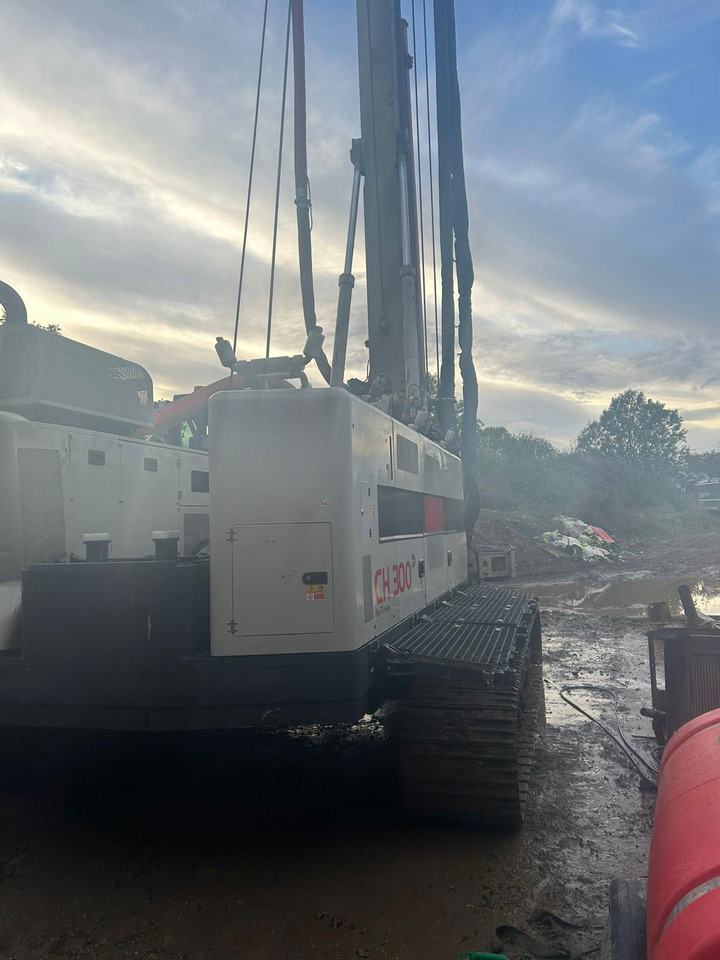 Comacchio CH 300 - Mât de battage: photos 5 Comacchio CH 300 - Mât de battage: photos 5