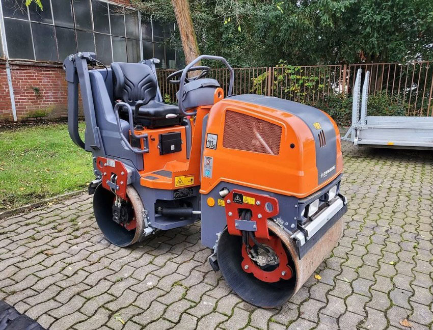 Dynapac CC900 - Compacteur: photos 2 Dynapac CC900 - Compacteur: photos 2