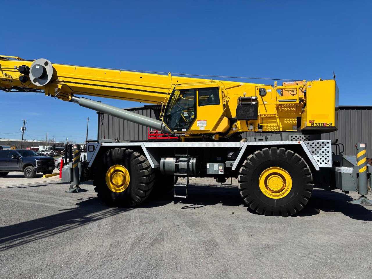 Grove RT9130E-2 - Grue mobile: photos 1 Grove RT9130E-2 - Grue mobile: photos 1
