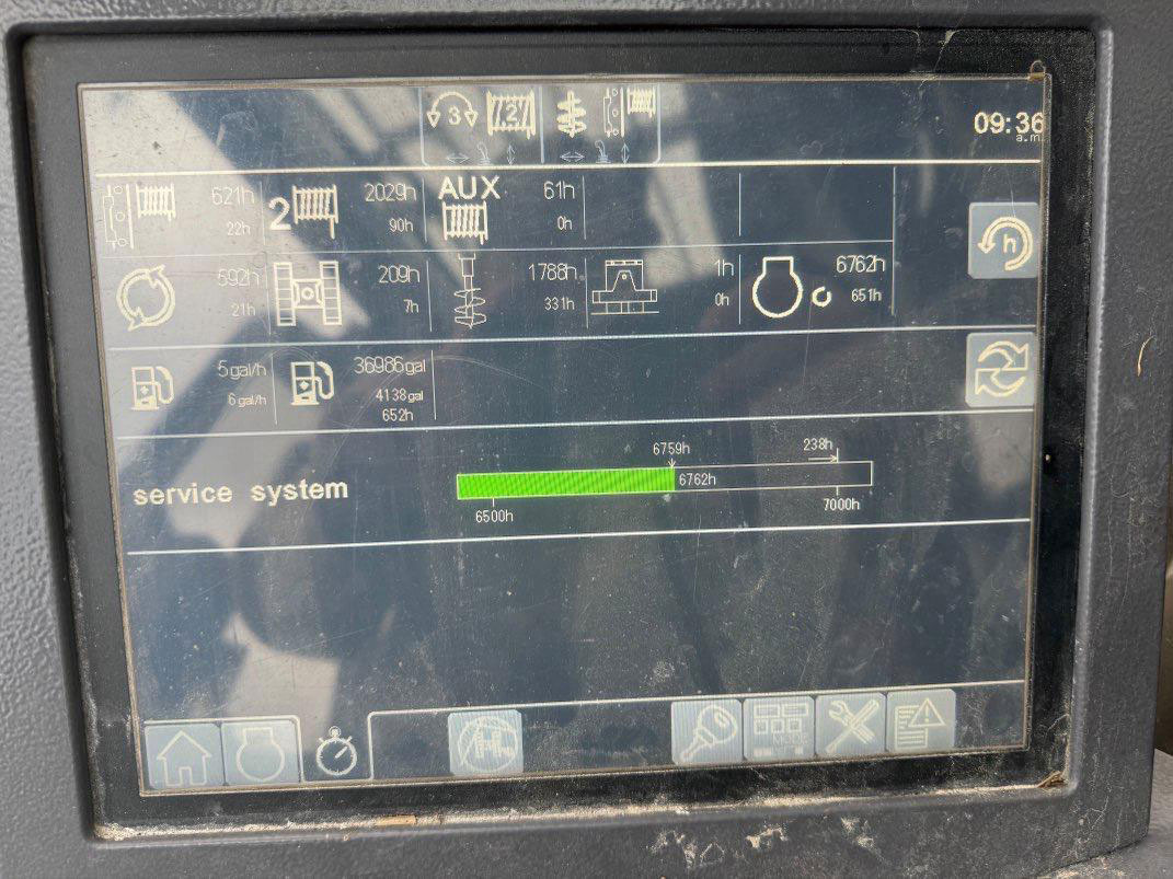 Liebherr LB36 - Mât de battage: photos 5 Liebherr LB36 - Mât de battage: photos 5