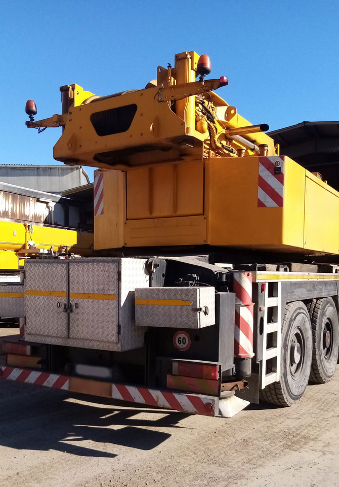 Liebherr LTM 1160-2 - Grue mobile: photos 4 Liebherr LTM 1160-2 - Grue mobile: photos 4