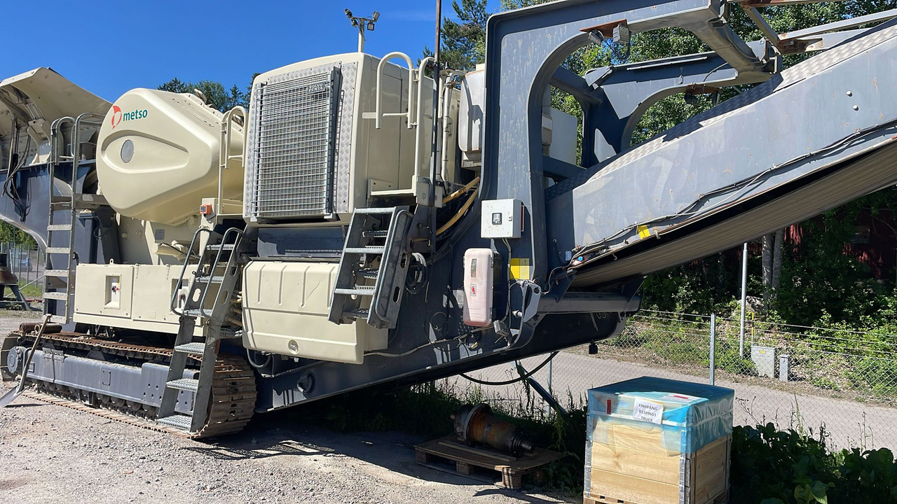 Metso LT120E - Concasseur à mâchoires: photos 4 Metso LT120E - Concasseur à mâchoires: photos 4