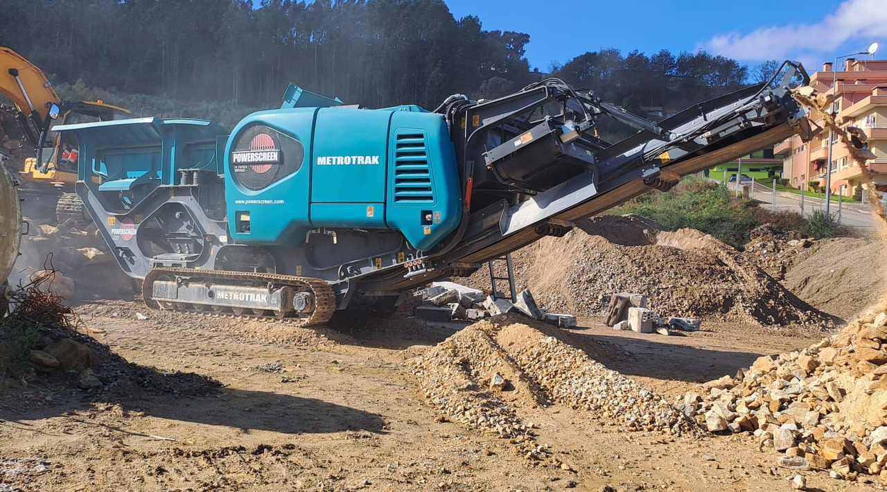 Powerscreen Metrotrak HA - Concasseur à mâchoires: photos 3 Powerscreen Metrotrak HA - Concasseur à mâchoires: photos 3