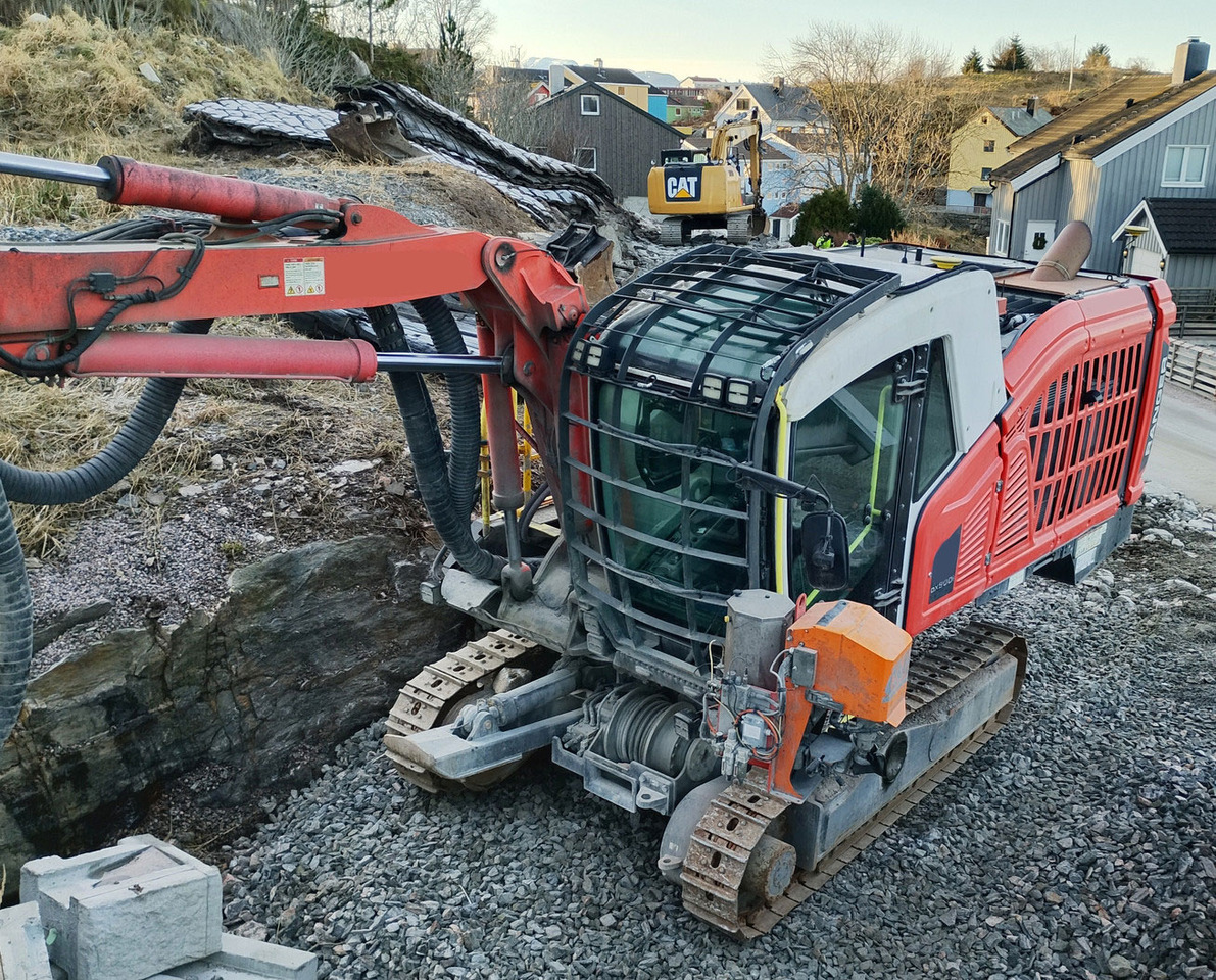 Sandvik DX800i - Foreuse: photos 5 Sandvik DX800i - Foreuse: photos 5