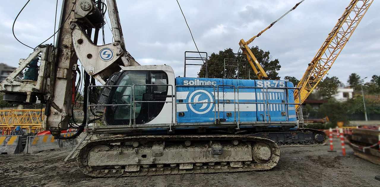 Soilmec SR-75 - Mât de battage: photos 3 Soilmec SR-75 - Mât de battage: photos 3