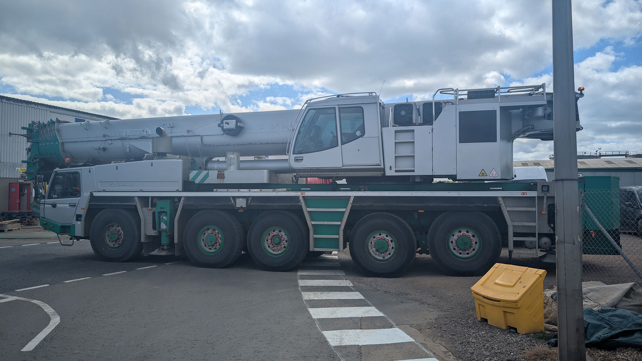 Tadano ATF 180G-5 - Grue mobile: photos 4 Tadano ATF 180G-5 - Grue mobile: photos 4