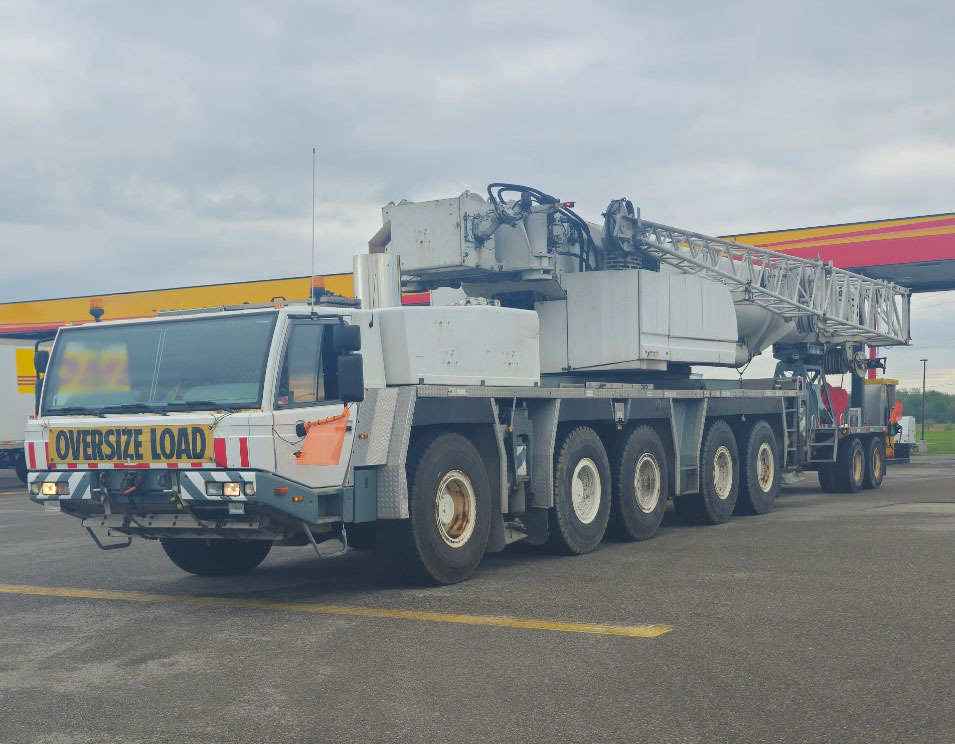 Tadano ATF 220G-5 - Grue tout-terrain: photos 2 Tadano ATF 220G-5 - Grue tout-terrain: photos 2