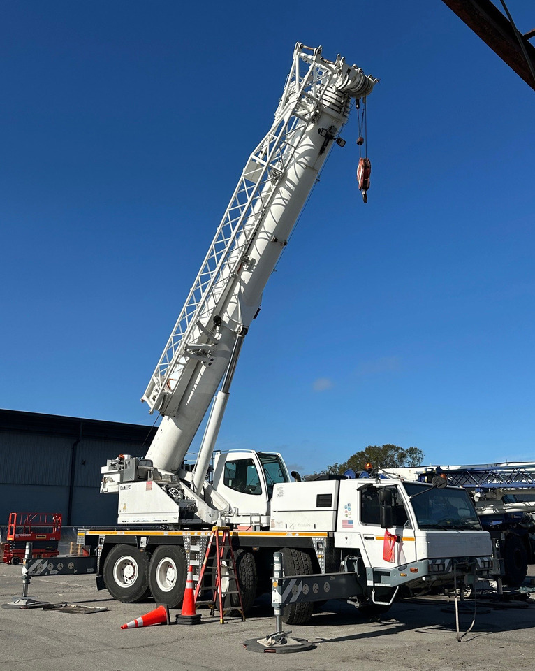 Tadano ATF 70G-4 - Grue mobile: photos 1 Tadano ATF 70G-4 - Grue mobile: photos 1