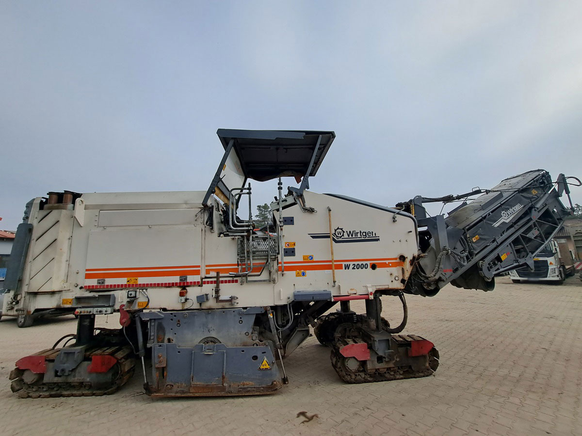 Wirtgen W 2000 - Fraiseuse à froid: photos 2 Wirtgen W 2000 - Fraiseuse à froid: photos 2