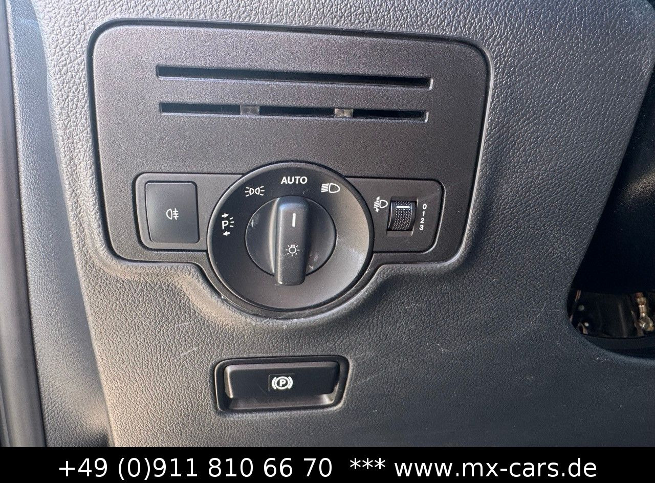 Fourgonnette Mercedes-Benz Vito 110 CDi lang Doka Mixto 6 Sitze Klima: photos 13 Fourgonnette Mercedes-Benz Vito 110 CDi lang Doka Mixto 6 Sitze Klima: photos 13