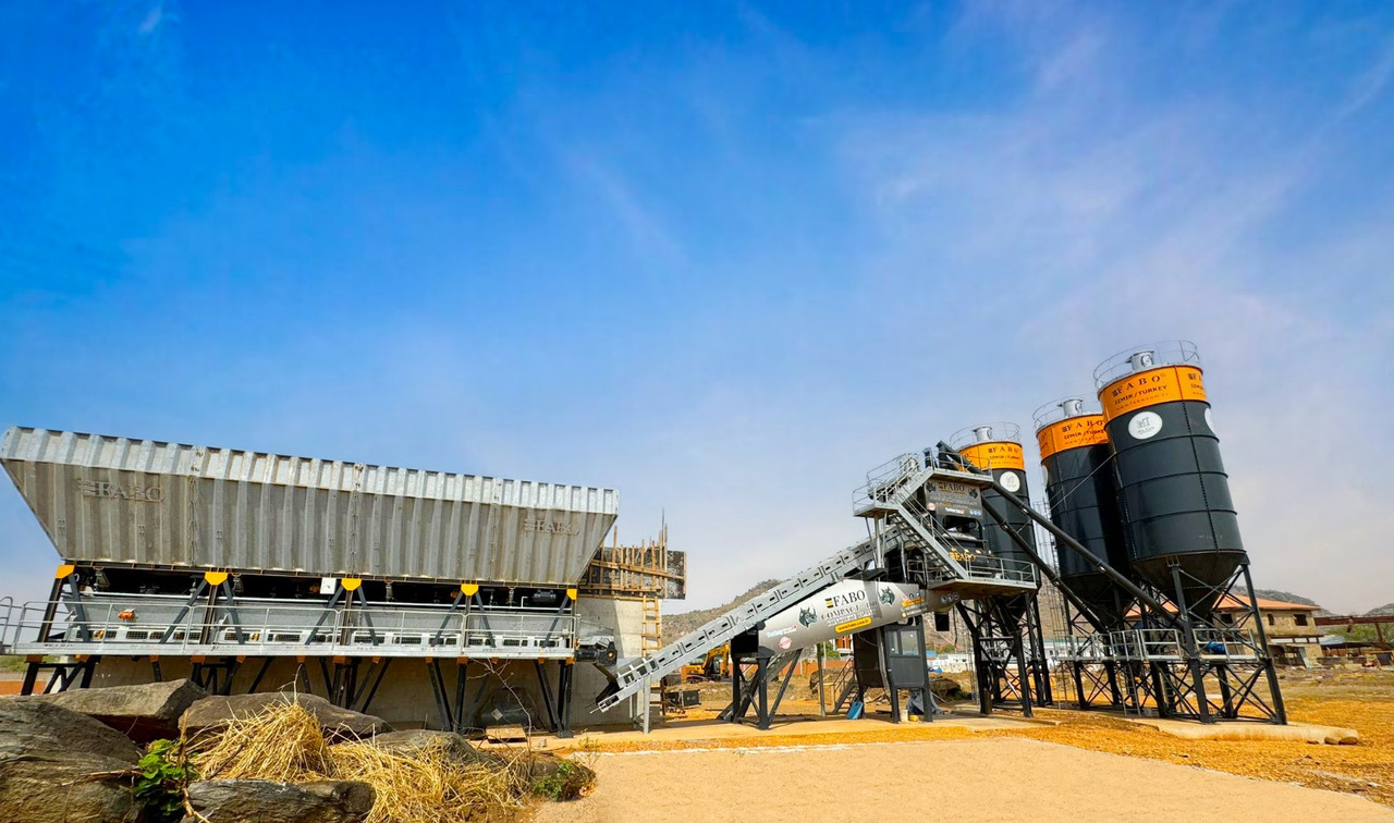FABO compact concrete plant - Centrale à béton: photos 1 FABO compact concrete plant - Centrale à béton: photos 1