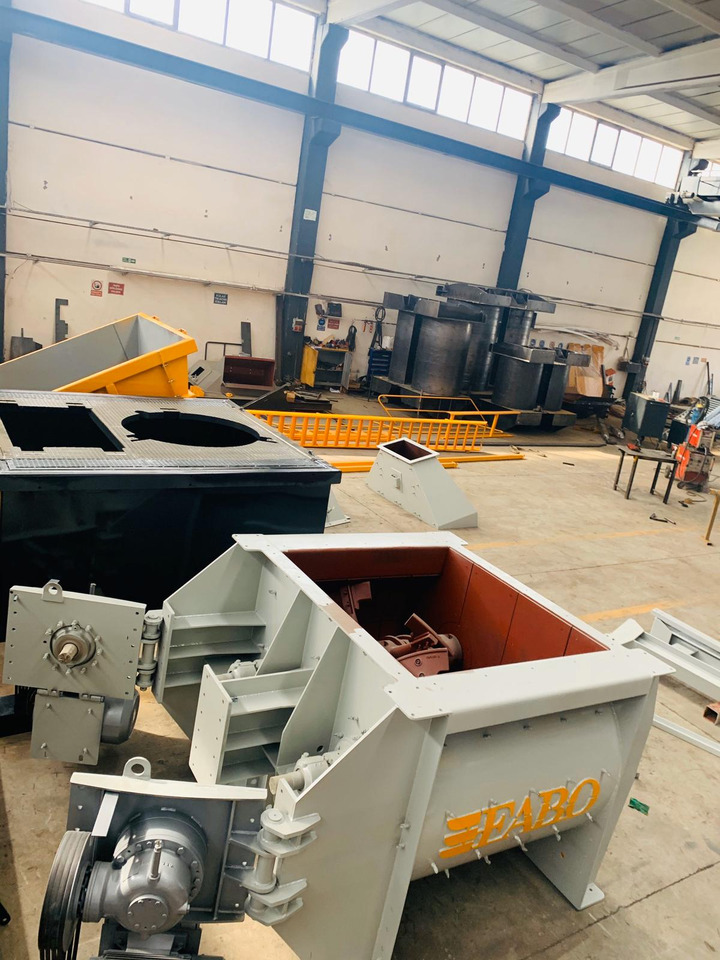 FABO twin shaft mixer - Bétonnière: photos 3 FABO twin shaft mixer - Bétonnière: photos 3