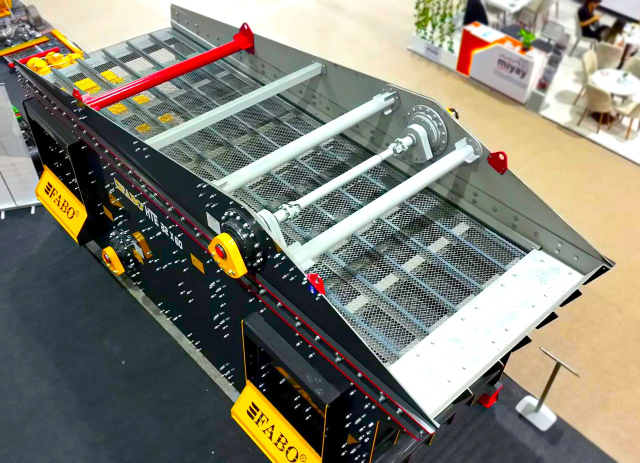 FABO vibrating screen - Crible: photos 5 FABO vibrating screen - Crible: photos 5