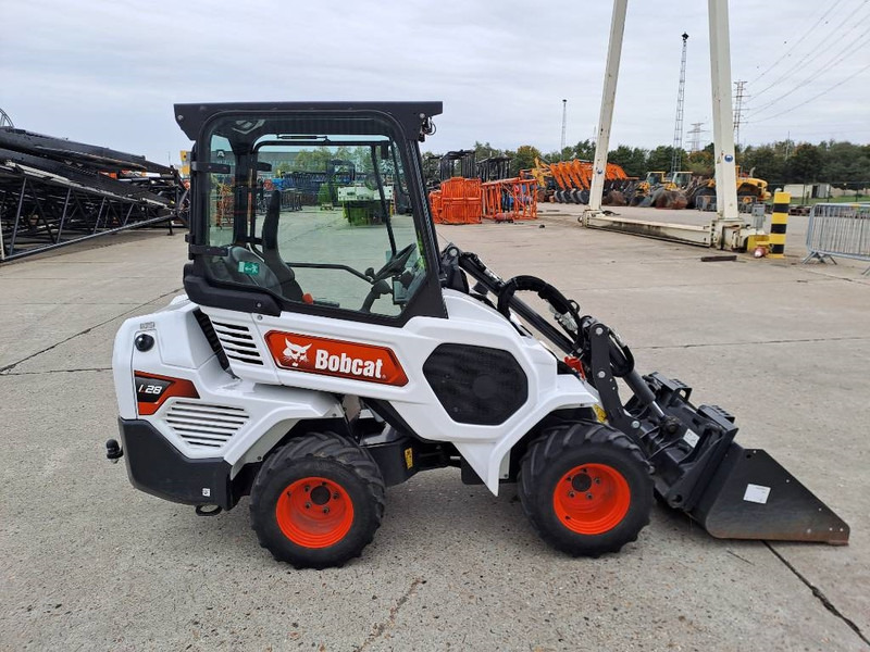 Bobcat L28 - Chargeuse sur pneus: photos 5 Bobcat L28 - Chargeuse sur pneus: photos 5