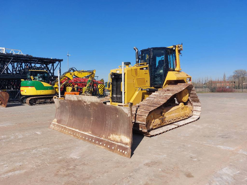 Cat D 6 N LGP - Bulldozer: photos 2 Cat D 6 N LGP - Bulldozer: photos 2