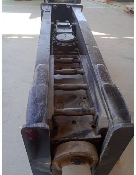 Cat H180GC Hammer (2 x available in Abu Dhabi) - Marteau hydraulique pour Engins de chantier: photos 3 Cat H180GC Hammer (2 x available in Abu Dhabi) - Marteau hydraulique pour Engins de chantier: photos 3