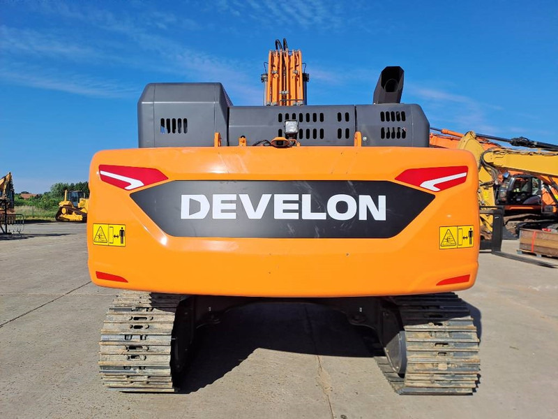 Doosan DX300LC-7M - Pelle sur chenille: photos 3 Doosan DX300LC-7M - Pelle sur chenille: photos 3