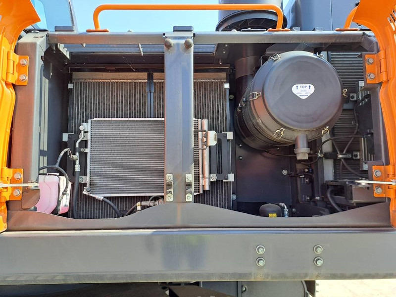 Pelle sur chenille neuf Doosan DX530LC-7M: photos 17