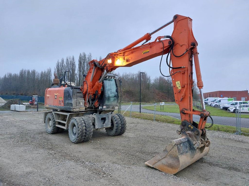 Hitachi ZX 170 W-5 B - Pelle sur pneus: photos 3 Hitachi ZX 170 W-5 B - Pelle sur pneus: photos 3