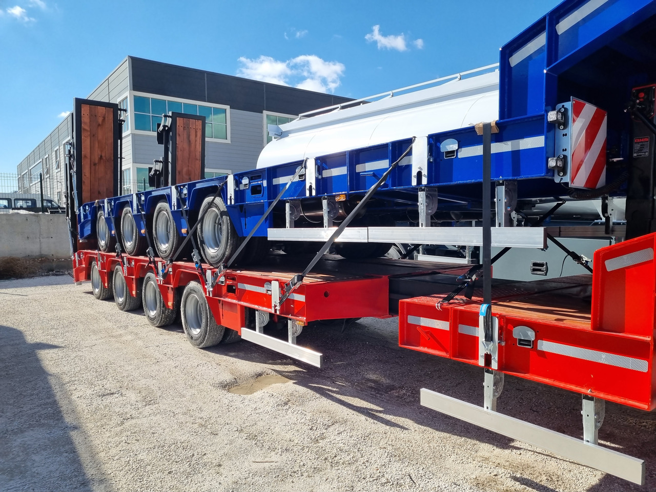 Sinan Tanker Lowbed - Semi-remorque surbaissé: photos 3 Sinan Tanker Lowbed - Semi-remorque surbaissé: photos 3