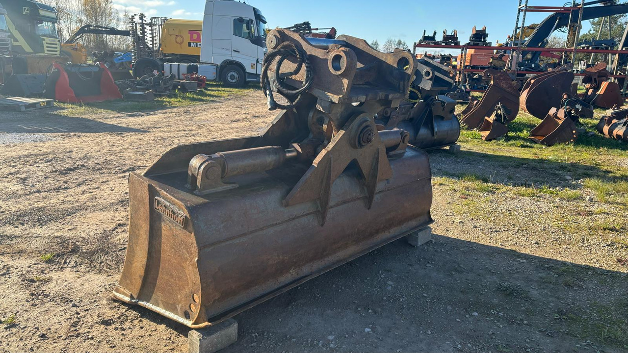 Liebherr SW48 Lehnhoff 2000mm - Godet pour pelle pour Pelle: photos 3 Liebherr SW48 Lehnhoff 2000mm - Godet pour pelle pour Pelle: photos 3