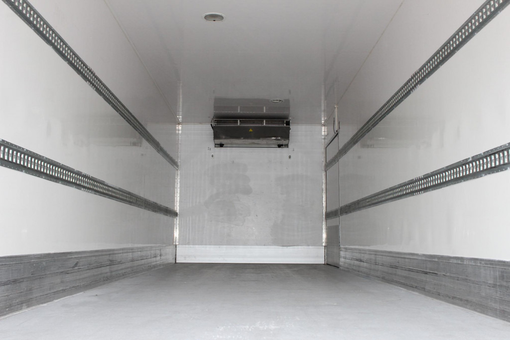 Iveco Eurocargo 190-280 E6 CS 1150 LBW FRC Klima - Camion frigorifique: photos 3 Iveco Eurocargo 190-280 E6 CS 1150 LBW FRC Klima - Camion frigorifique: photos 3