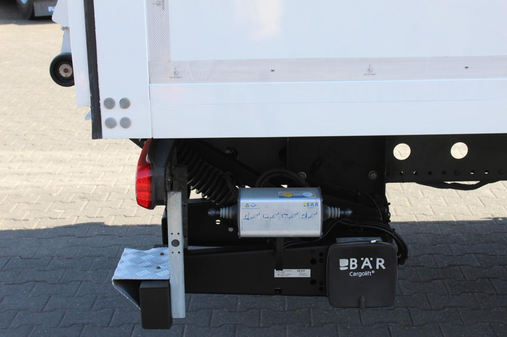 Mercedes-Benz Atego 1321 E6 Koffer Klima Kamera Schalter LBW - Camion fourgon: photos 5 Mercedes-Benz Atego 1321 E6 Koffer Klima Kamera Schalter LBW - Camion fourgon: photos 5