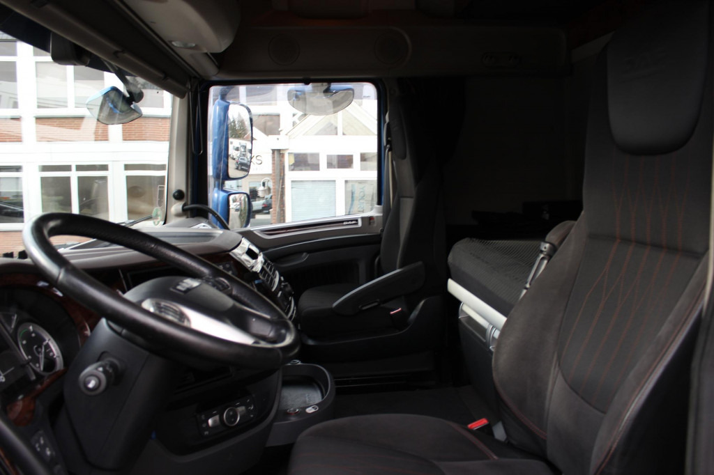 Daf 480 SSC Retarder Kühlbox 2 Tanks Standklima - Tracteur routier: photos 4 Daf 480 SSC Retarder Kühlbox 2 Tanks Standklima - Tracteur routier: photos 4