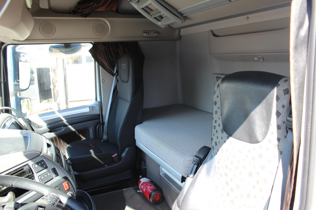 Tracteur routier Daf 530 SSC  Retarder  Kühlbox  2 Tanks  Standklima: photos 7