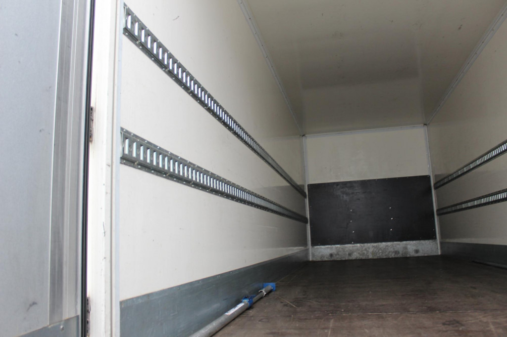 Mercedes-Benz Actros 2548 Koffer Retarder Schlafkab Kühlbox - Véhicule utilitaire: photos 5 Mercedes-Benz Actros 2548 Koffer Retarder Schlafkab Kühlbox - Véhicule utilitaire: photos 5