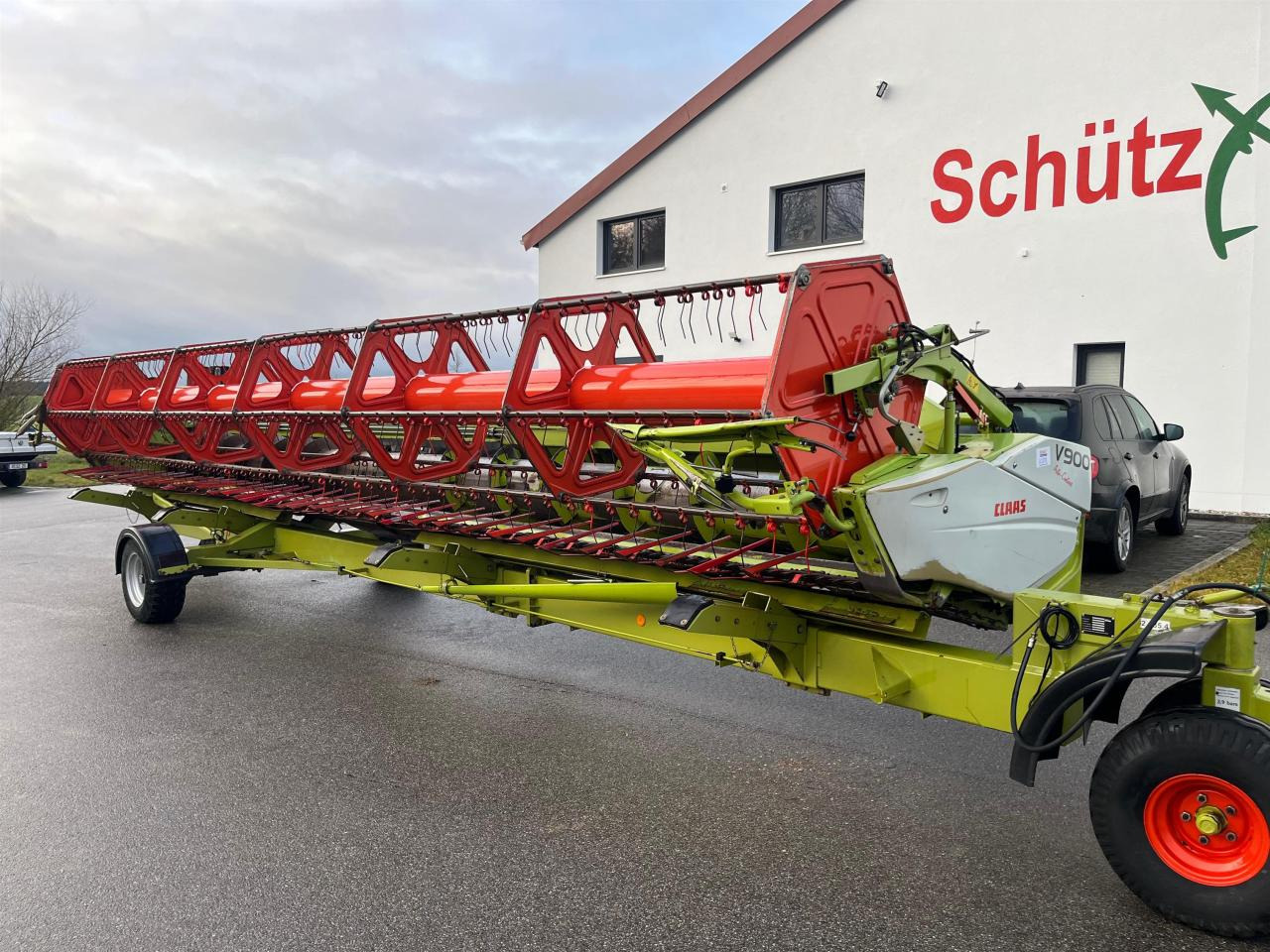 CLAAS Schneidwerk Vario V900 mit Wagen, Rapsausrüstung - Chariot de coupe: photos 1 CLAAS Schneidwerk Vario V900 mit Wagen, Rapsausrüstung - Chariot de coupe: photos 1