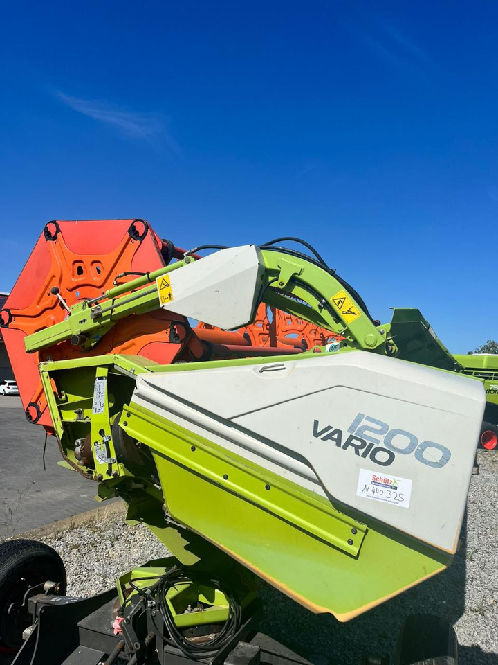 CLAAS Vario 1200 ohne Wagen - Accessoire aux ensileuses: photos 2 CLAAS Vario 1200 ohne Wagen - Accessoire aux ensileuses: photos 2