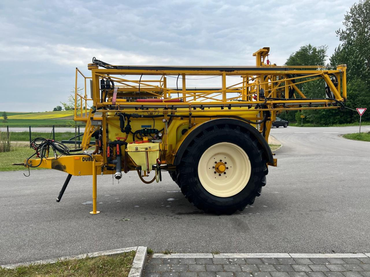 Dubex Vector 27m 3200 Liter Spritze, Baujahr 2002 - Pulvérisateur traîné: photos 1 Dubex Vector 27m 3200 Liter Spritze, Baujahr 2002 - Pulvérisateur traîné: photos 1