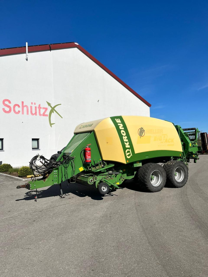 Krone Big Pack 1270 XC Multi Bale - Presse à balles cubiques: photos 1 Krone Big Pack 1270 XC Multi Bale - Presse à balles cubiques: photos 1