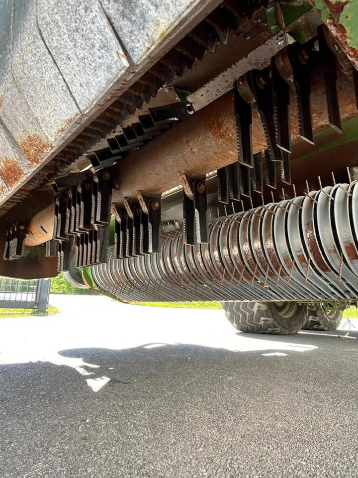 Krone Big Pack 1290 HDP XC — crédit-bail Krone Big Pack 1290 HDP XC: photos 11